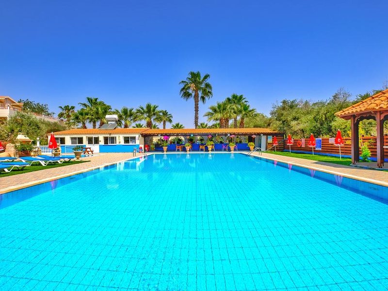 Hadjios Valley  290502