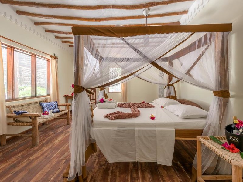 Hakuna Majiwe Beach Lodge (ex 229018