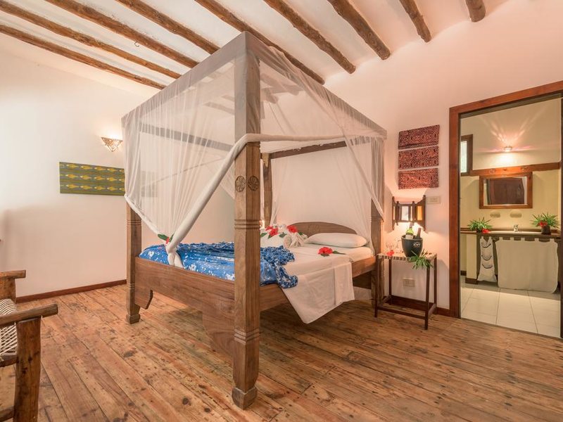 Hakuna Majiwe Beach Lodge (ex 229028