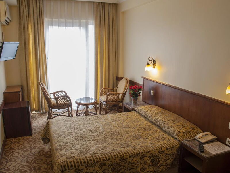 Hali Hotel  242037