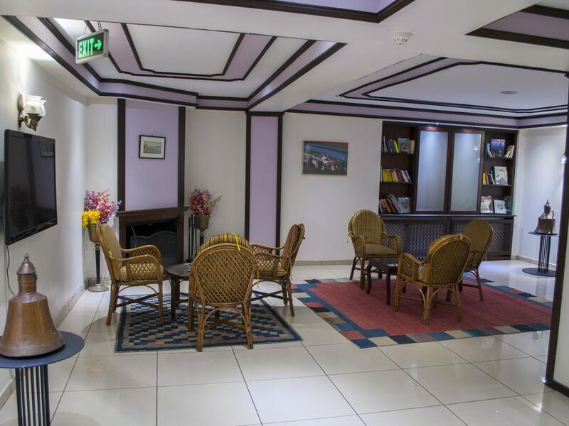 Hali Hotel  242047