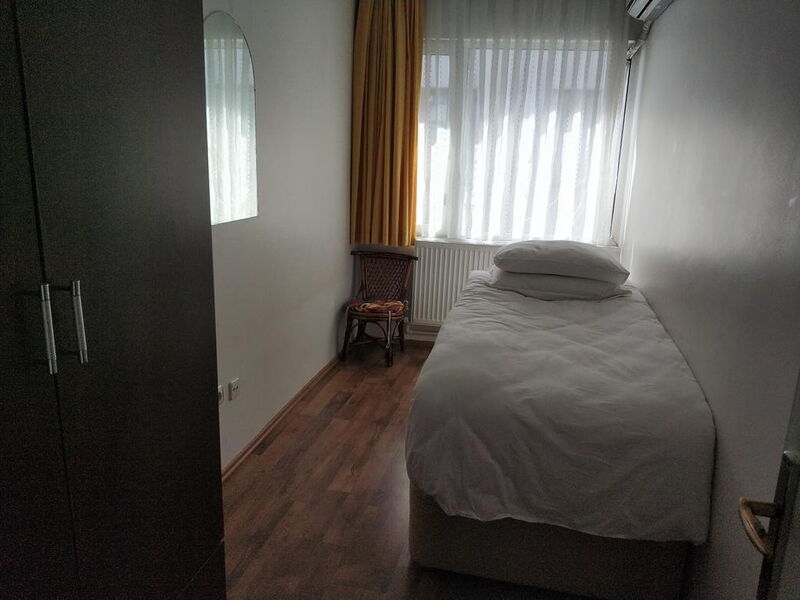 Hali Hotel  295233