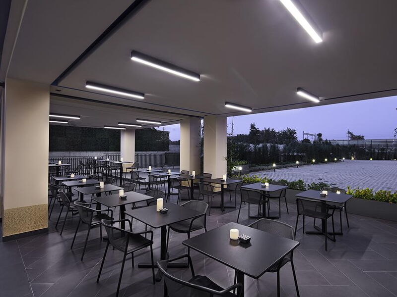 Hampton by Hilton Istanbul Zeytinburnu 301156