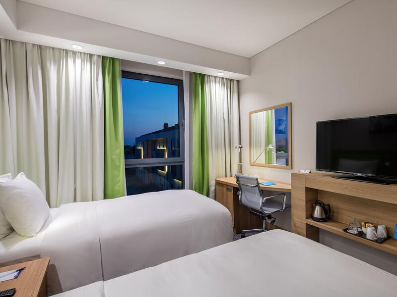 Hampton by Hilton Istanbul Zeytinburnu 301166