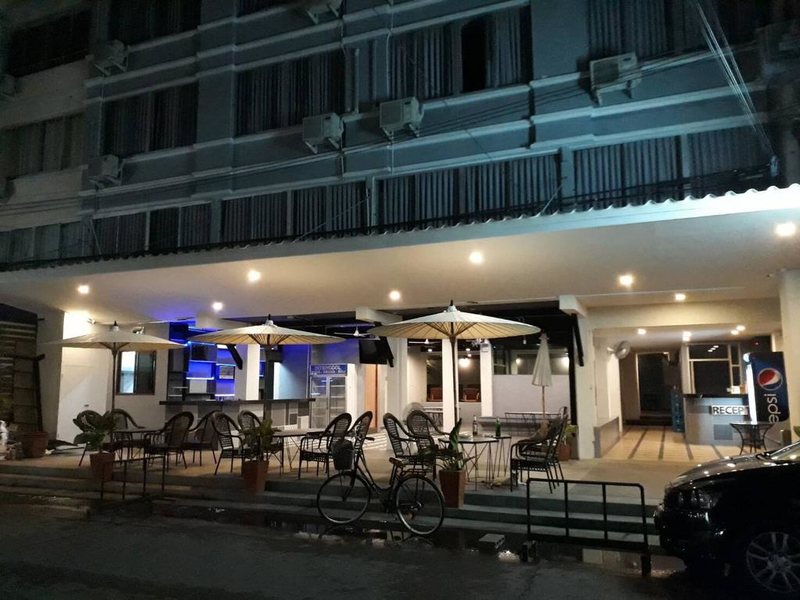 Happy Bou Jomtien 269308