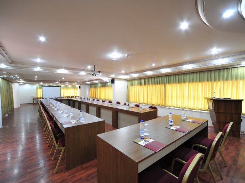 Happy Elegant Hotel  32426