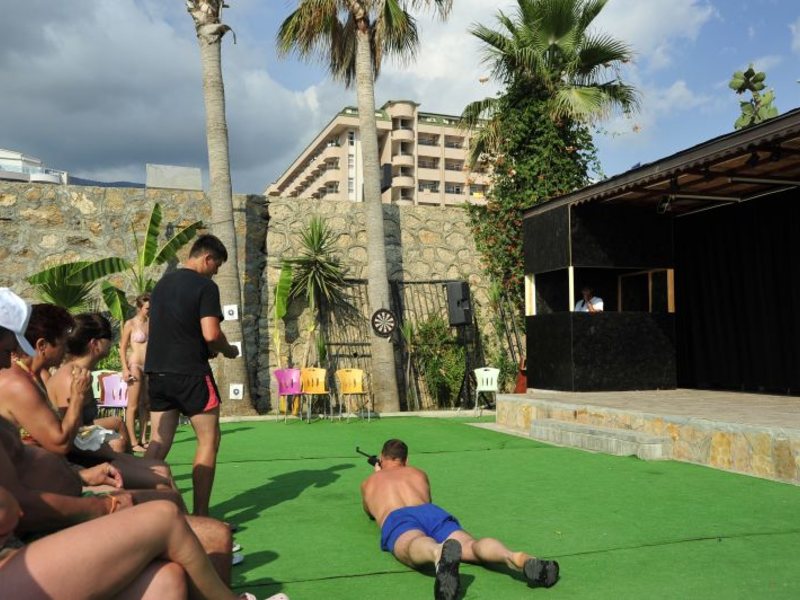 Happy Elegant Hotel  32436