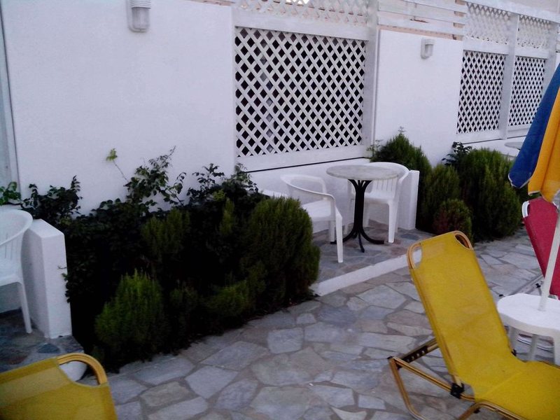 Haris Studios 246856