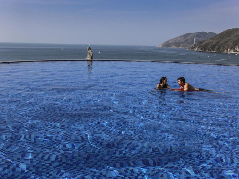 Harman Resort Hotel Sanya 298471