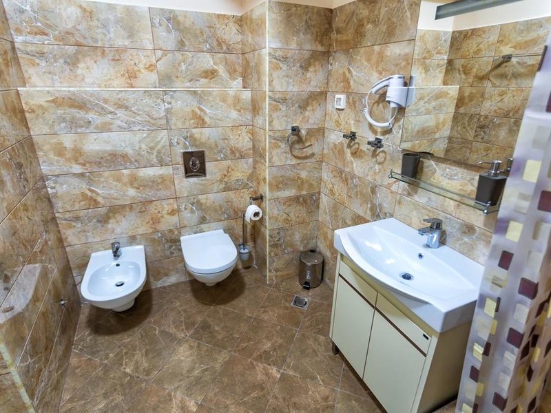 Harmonia Apartments 307981