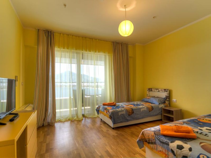 Harmonia Apartments 307992