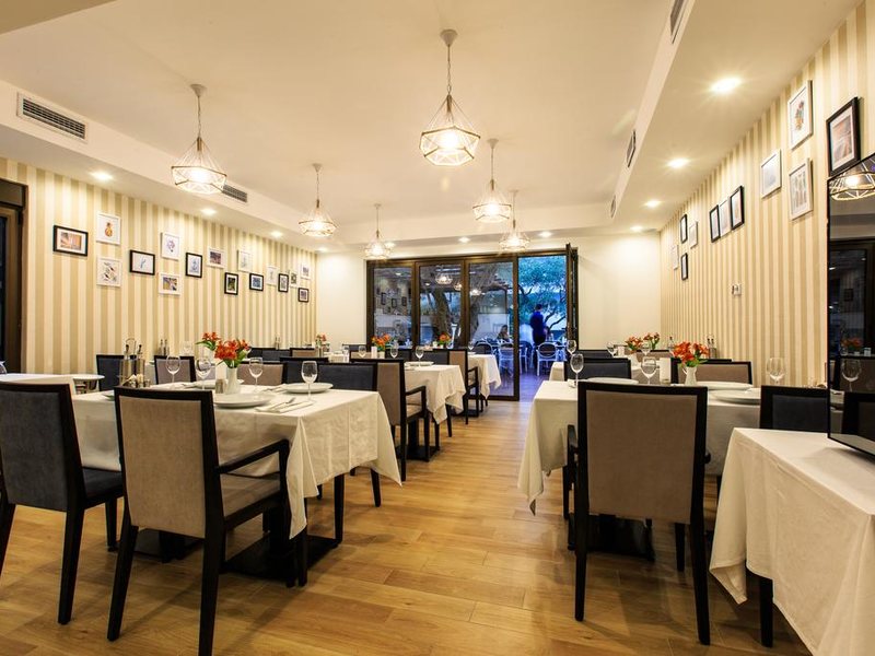 Harmony Hotel 308019