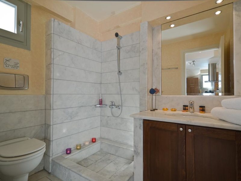 Harmony Hotel Apartments 283920