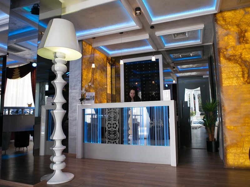 Harmony Palace AH 162577