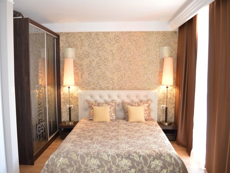 Harmony Palace AH 162588