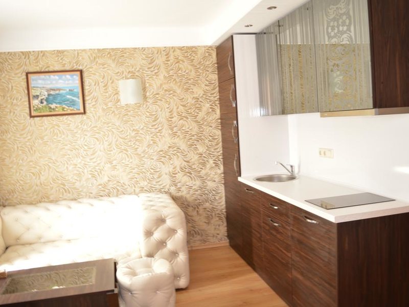 Harmony Palace AH 162590