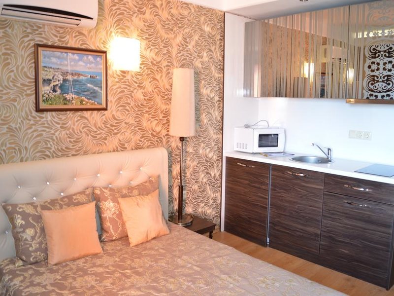 Harmony Palace AH 162592