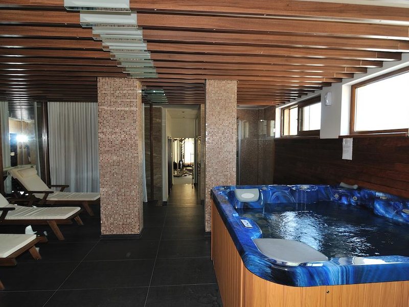 Harmony Suites 1 AH 162624