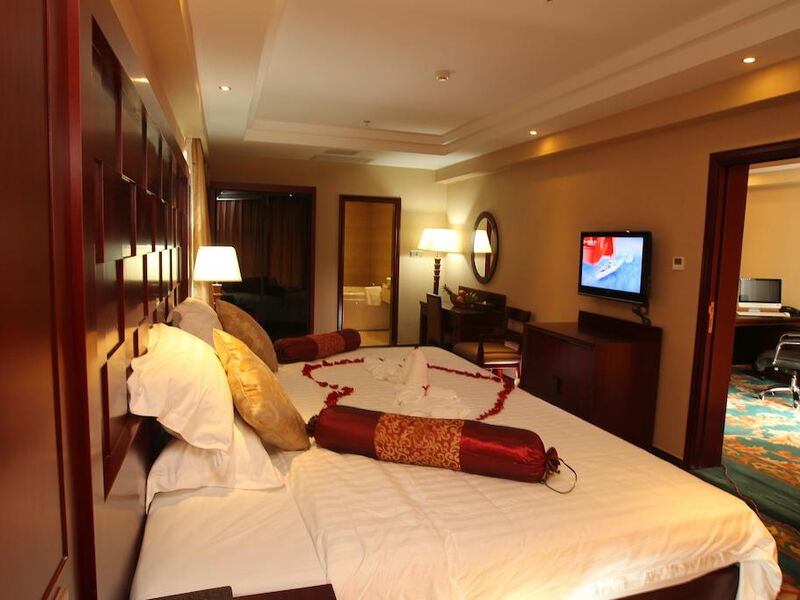 Hawaii Hotel 298063