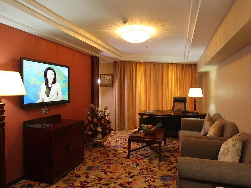 Hawaii Hotel 298064
