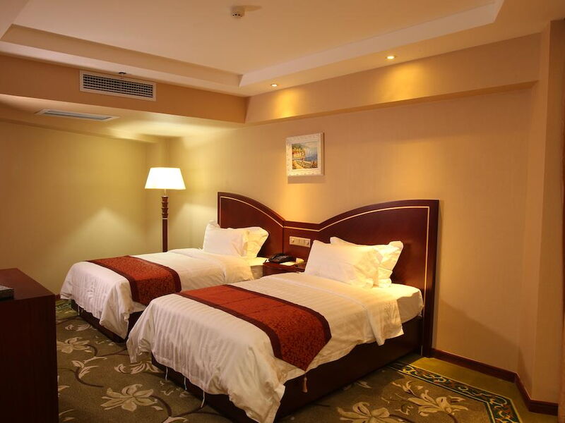 Hawaii Hotel 298065