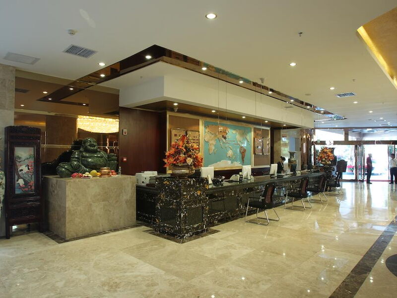 Hawaii Hotel 298071