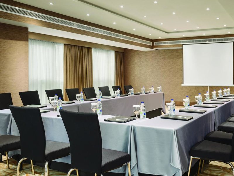 Hawthorn Suites by Wyndham Abu Dhabi 191823