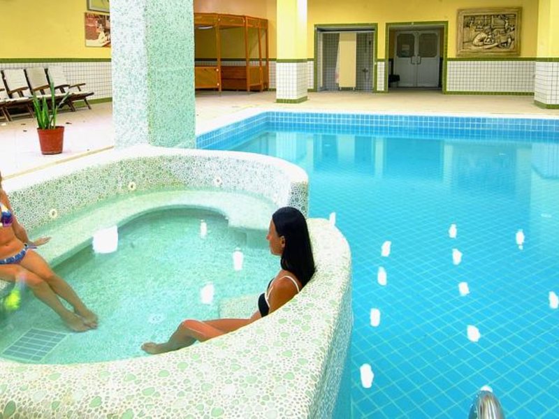 Hedef Rose Garden Hotel 160507