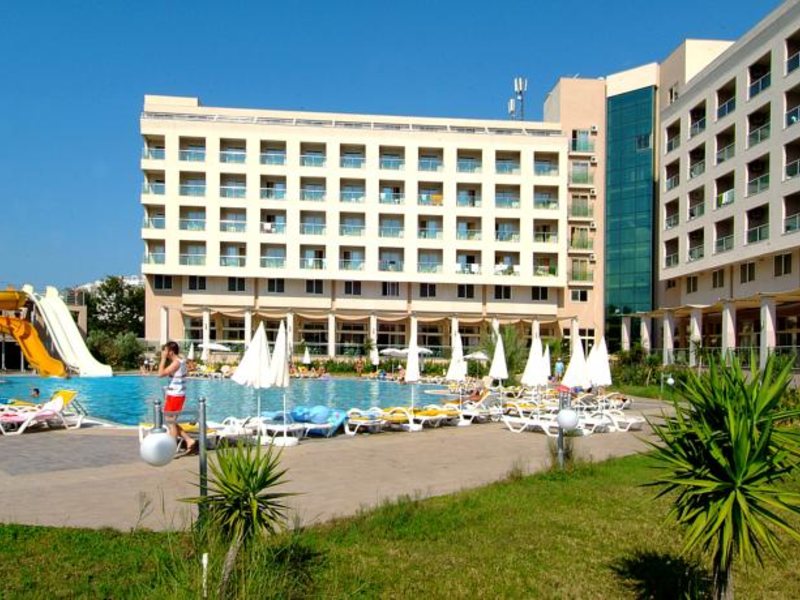 Hedef Rose Garden Hotel 160513