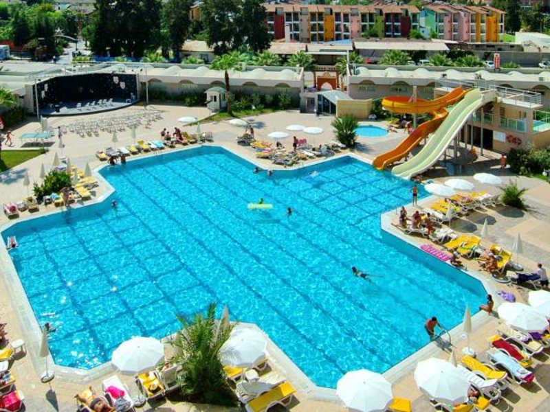 Hedef Rose Garden Hotel 160514