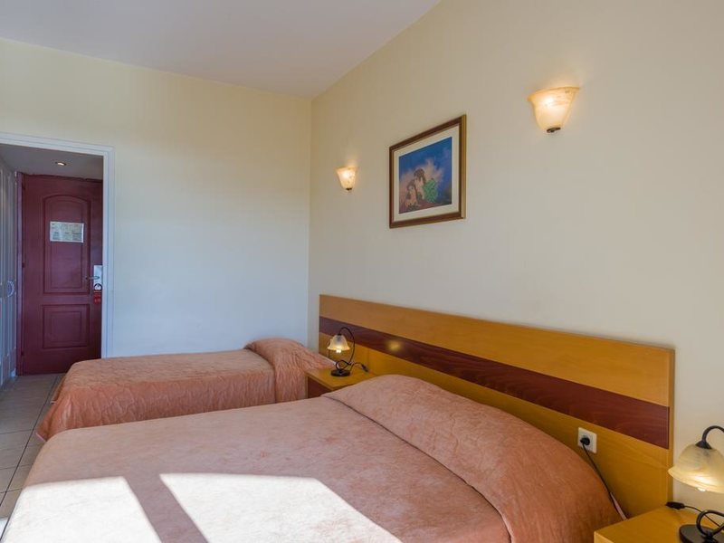 Hellinis Hotel 249637