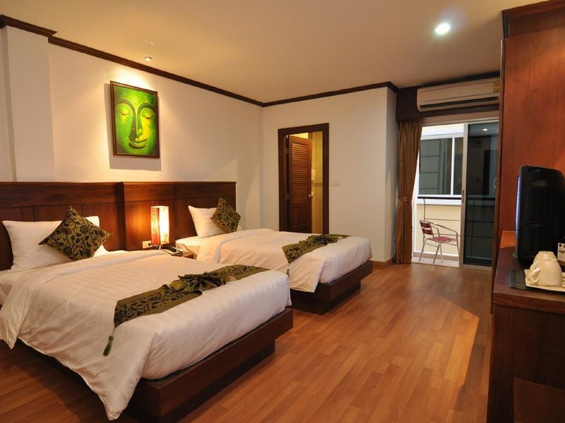 Hemingway s Hotel 200347