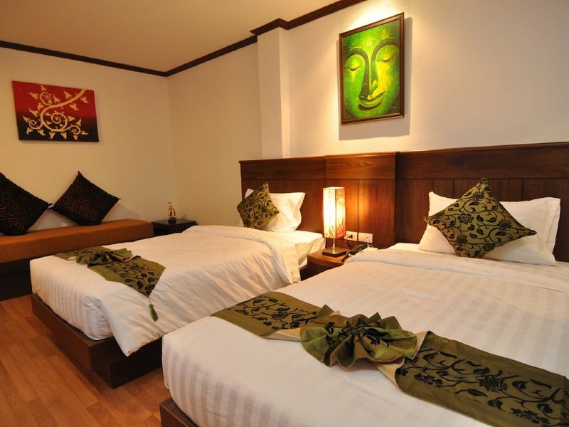 Hemingway s Hotel 200349