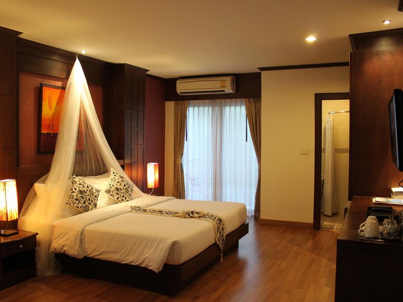 Hemingway s Hotel 200366