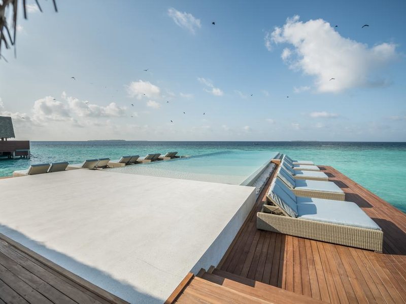 Heritance Aarah 323706