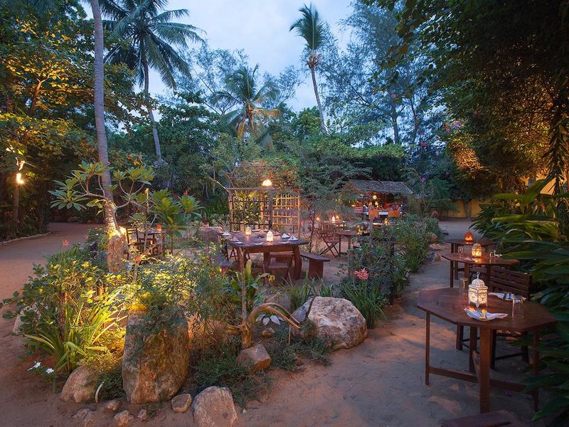 Hideaway Resort Arugambay 321421