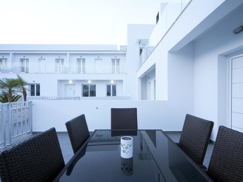 High View Gardens Apartaments 290516