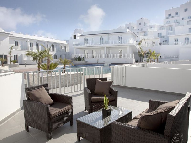 High View Gardens Apartaments 290523