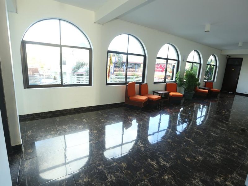 Hikkaduwa Beach Hotel 107704