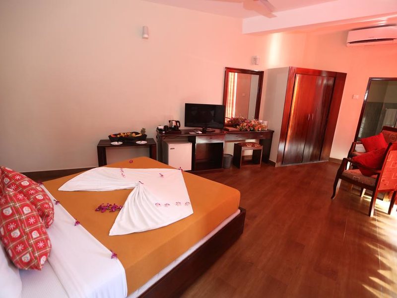 Hikkaduwa Beach Hotel 107710