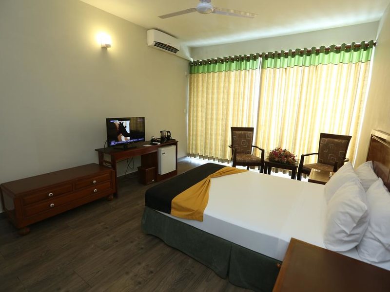 Hikkaduwa Beach Hotel 107711
