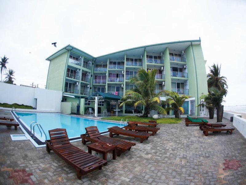 Hikkaduwa Beach Hotel 107712