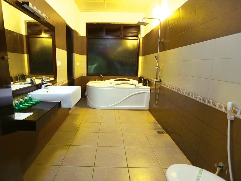 Hikkaduwa Beach Hotel 107714