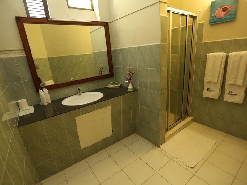 Hikkaduwa Beach Hotel 107715