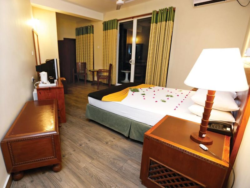 Hikkaduwa Beach Hotel 107721