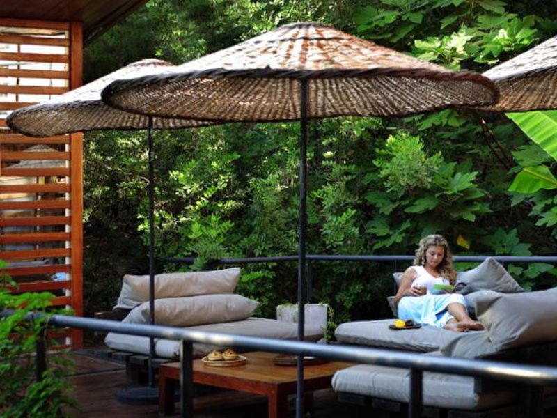 Hillside Beach Club 160525