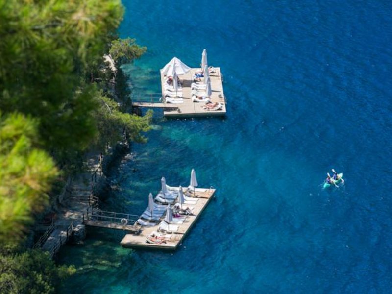 Hillside Beach Club 160539