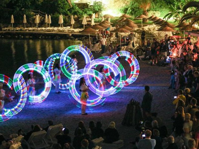 Hillside Beach Club 160540