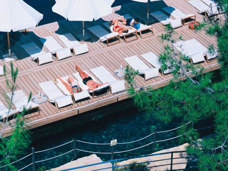 Hillside Beach Club 160543