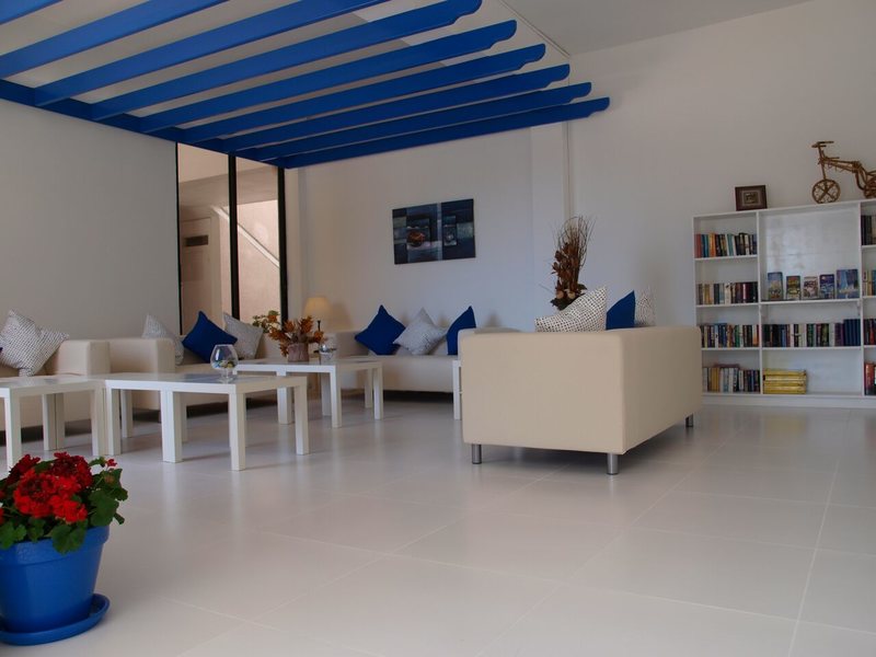 Hilltop Gardens Hotel Apartment 100750